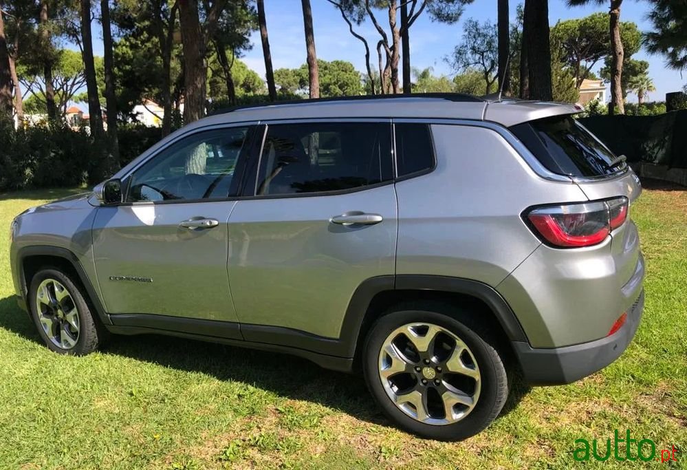 2019' Jeep Compass 1.6 M-Jet Limited photo #4