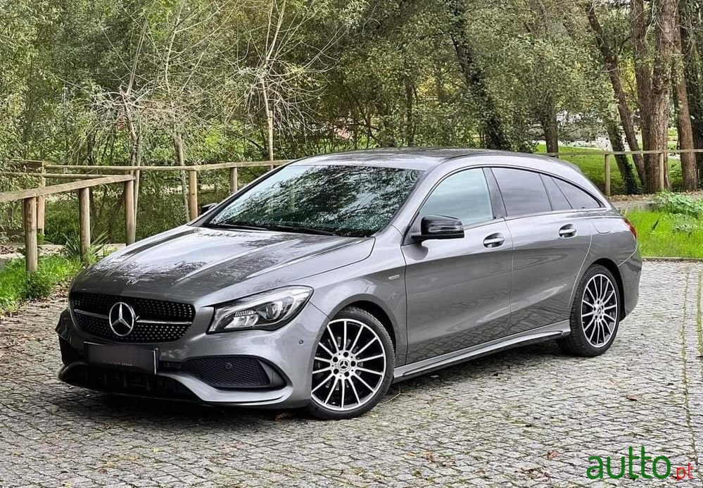 2018' Mercedes-Benz Classe Cla photo #1