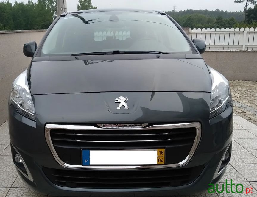 2016' Peugeot 5008 photo #3