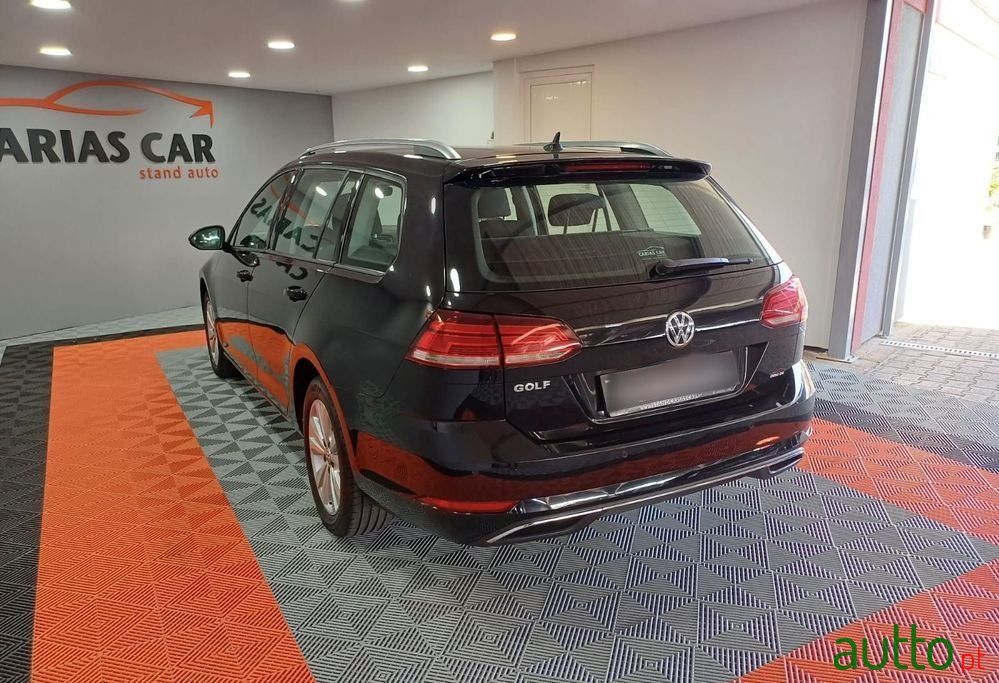 2018' Volkswagen Golf Variant photo #6