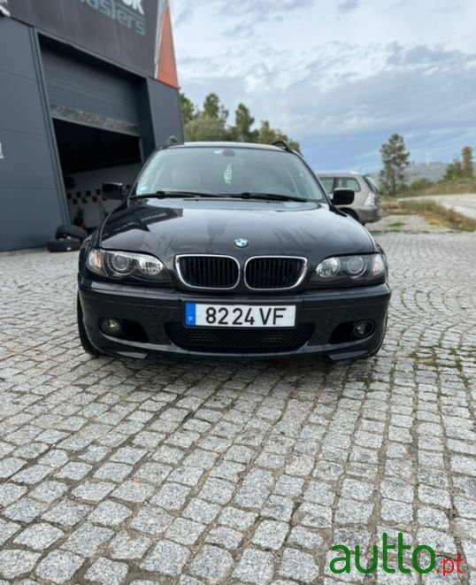 2003' BMW 320 photo #1