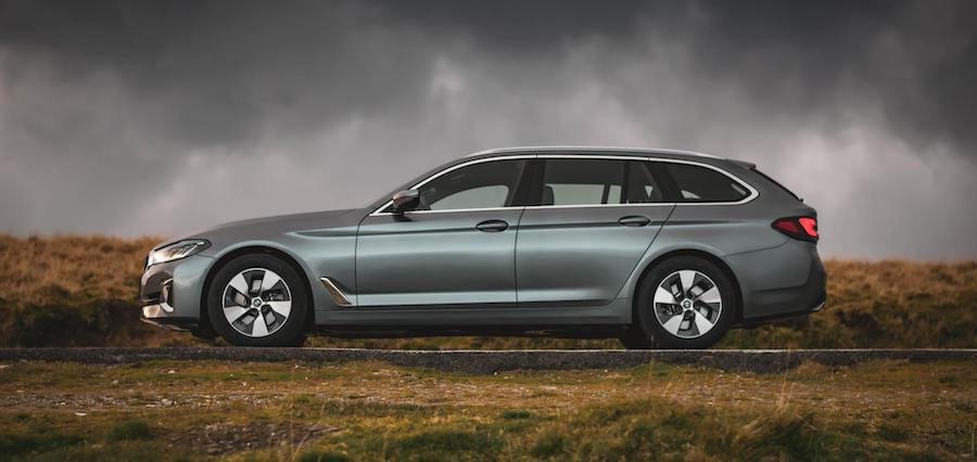 All-electric BMW i5 Touring confirmed for 2024