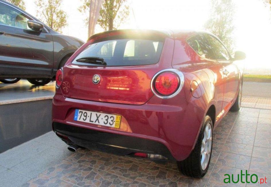 2011' Alfa Romeo MiTo photo #1