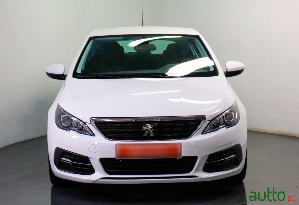 2019' Peugeot 308 photo #2