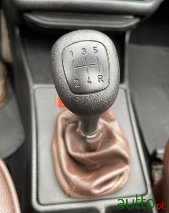 1984' Mercedes-Benz 190 photo #5