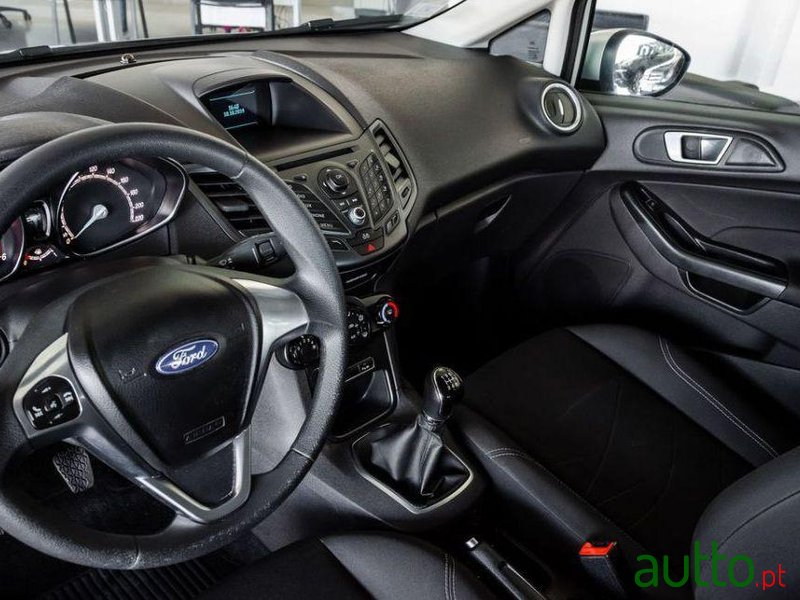 2014' Ford Fiesta 1.6 Tdci photo #4