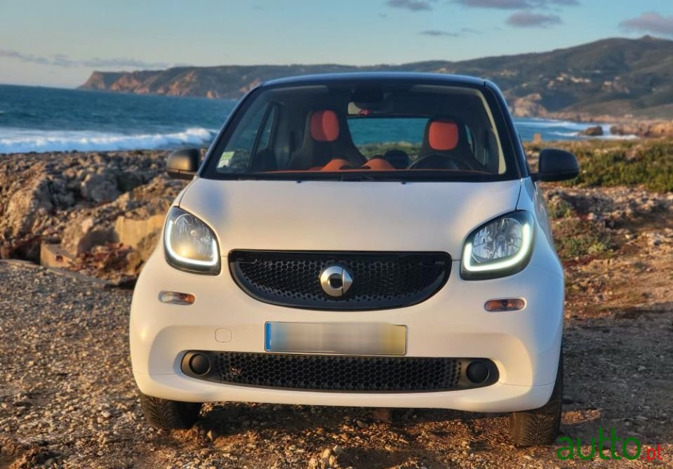 2017' Smart Fortwo photo #4