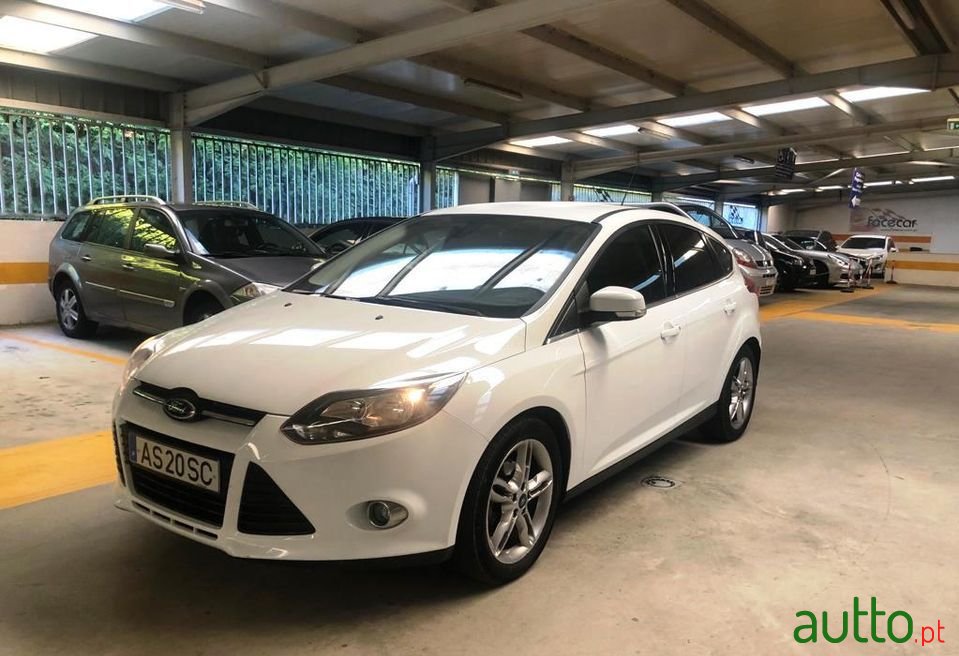 2014' Ford Focus photo #1