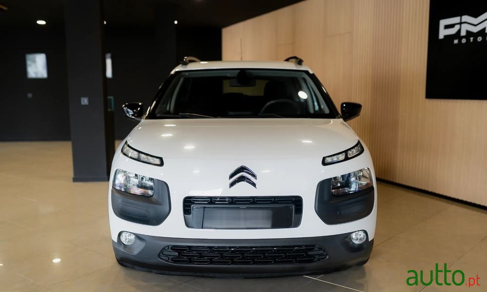 2016' Citroen C4 Cactus photo #4