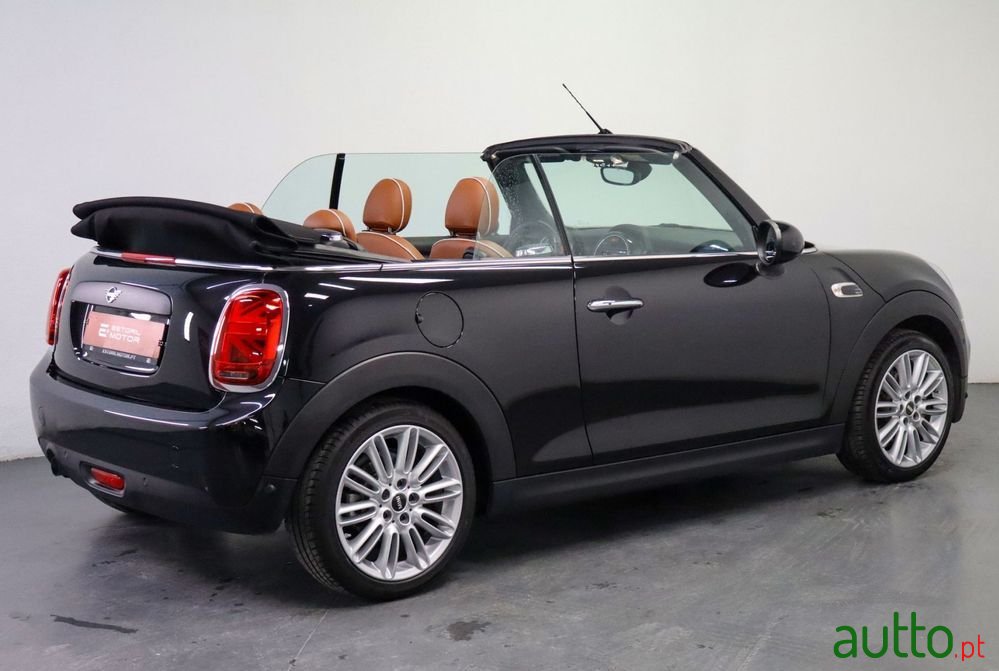 2018' MINI One photo #3