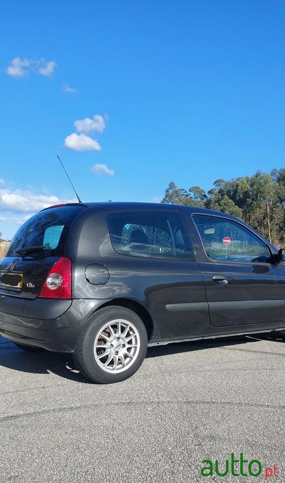 2003' Renault Clio 1.5 Dci Confort photo #4