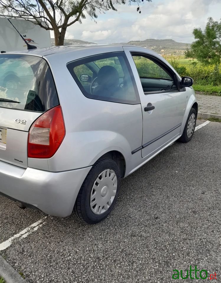 2004' Citroen C2 1.1 Sx photo #4