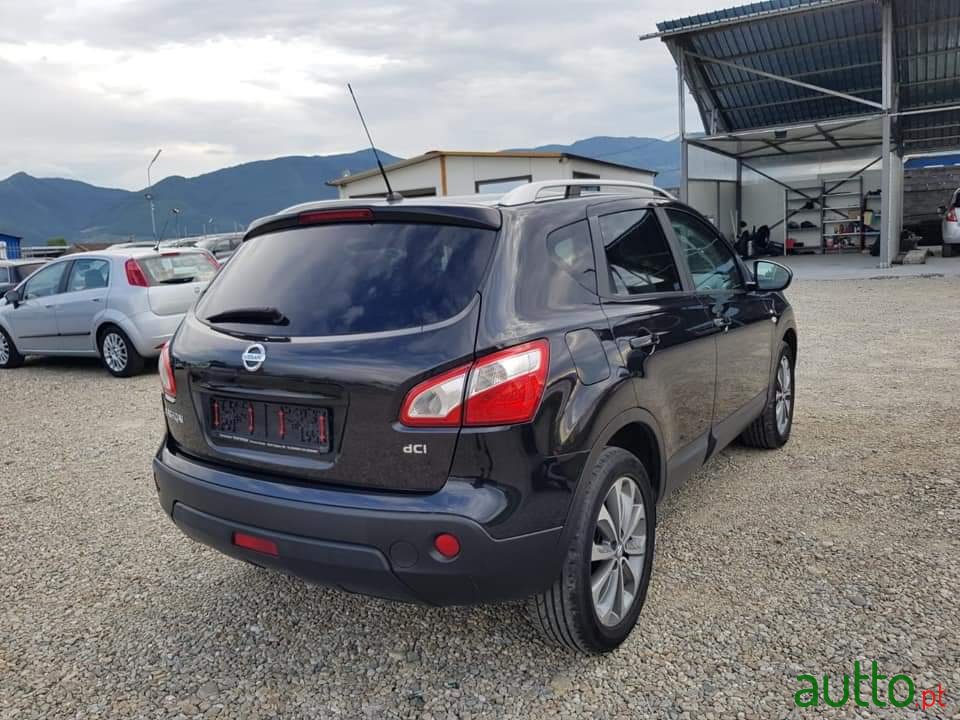 2010' Nissan Qashqai photo #1