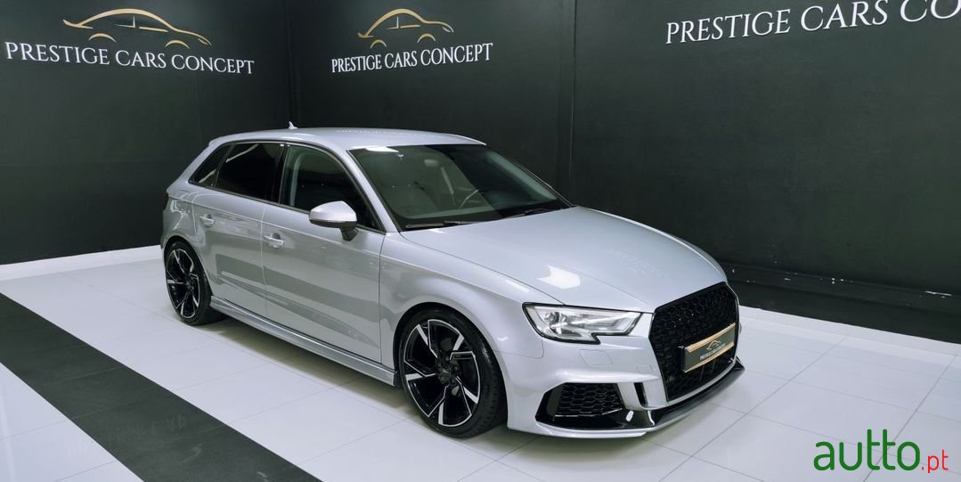 2018' Audi A3 Sportback photo #1