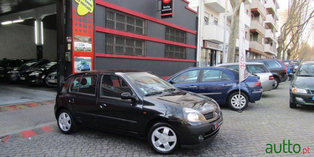 2002' Renault Clio 1.5 Dci Authentique photo #1