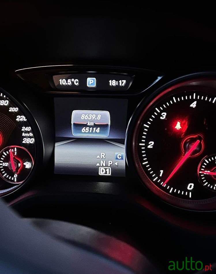 2020' Mercedes-Benz GLA 220 photo #5