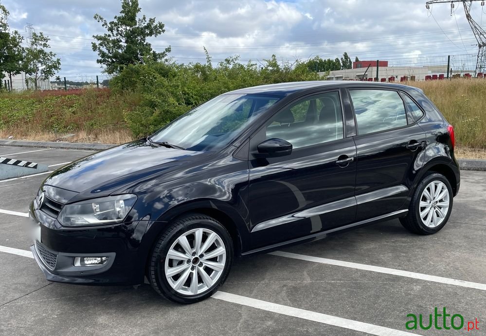 2010' Volkswagen Polo 1.2 Highline photo #1