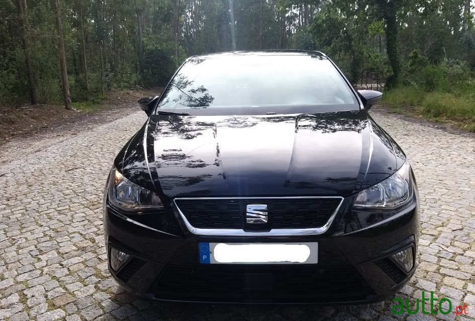 2019' SEAT Ibiza photo #2