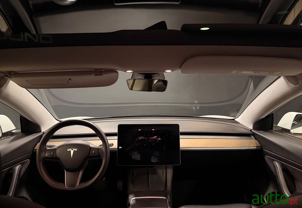 2021' Tesla Model 3 Standard Range Plus Rwd photo #3