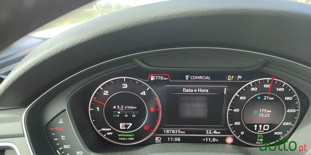 2017' Audi A4 Avant photo #6