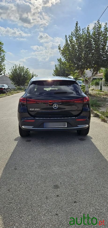 2022' Mercedes-Benz EQA 250 Progressive photo #3