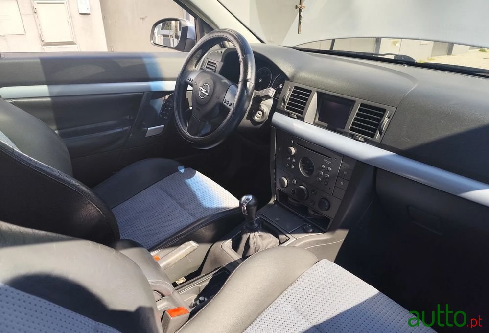 2003' Opel Vectra Gts 2.2 Dti photo #6