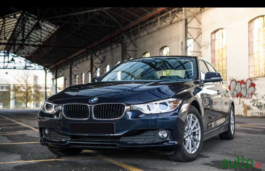 2013' BMW 320 D Efficientdynamics Auto photo #2