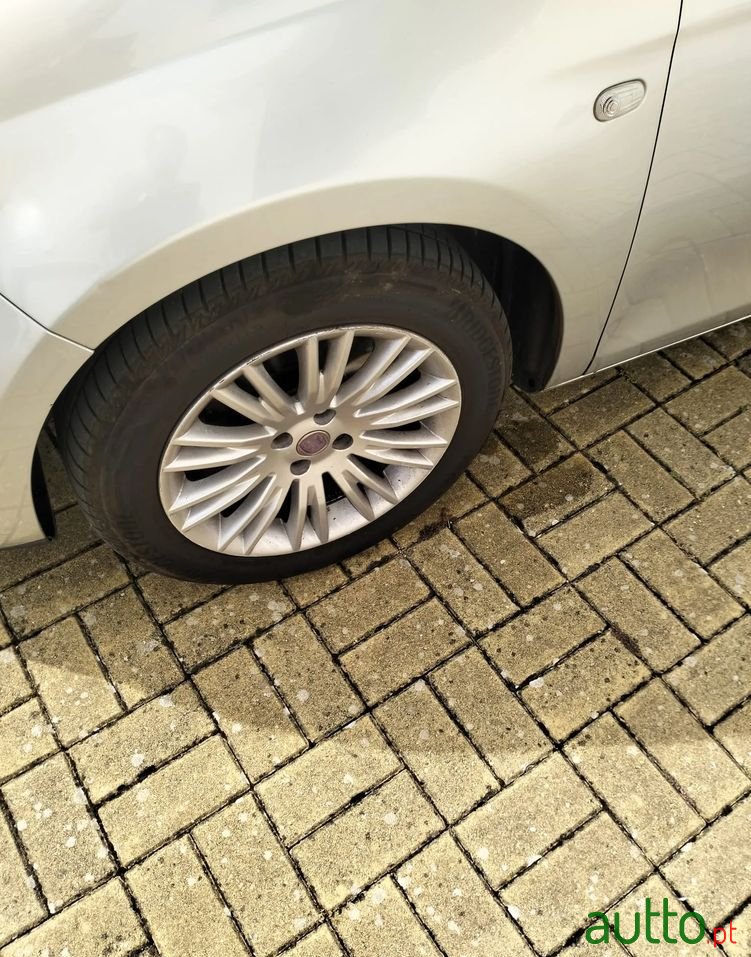 2008' Fiat Bravo 1.6 M-Jet Active photo #6