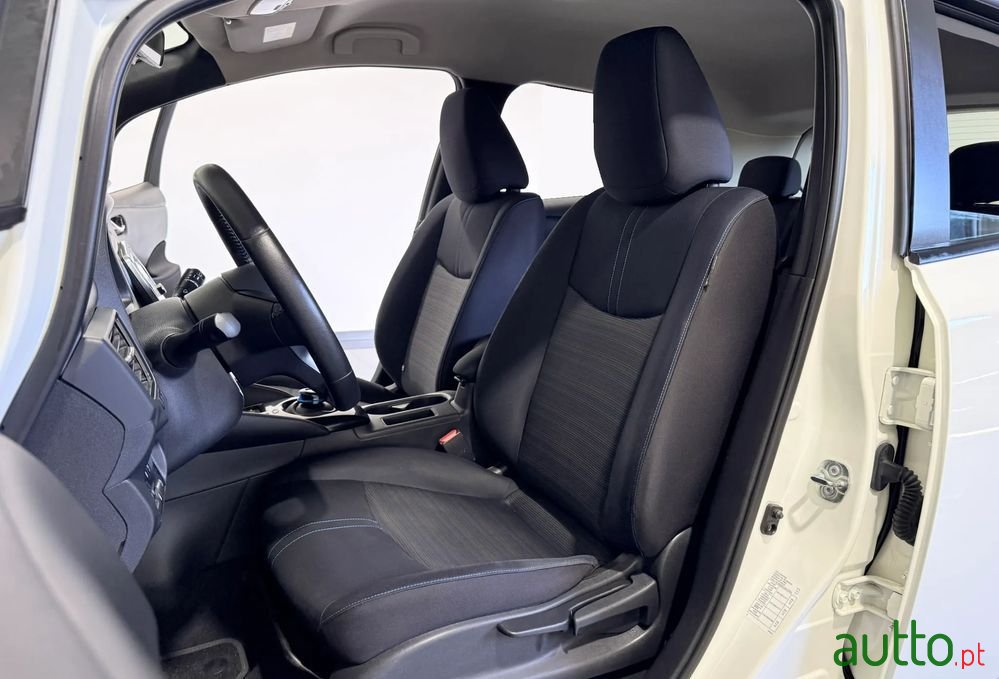 2018' Nissan Leaf Acenta Access photo #6