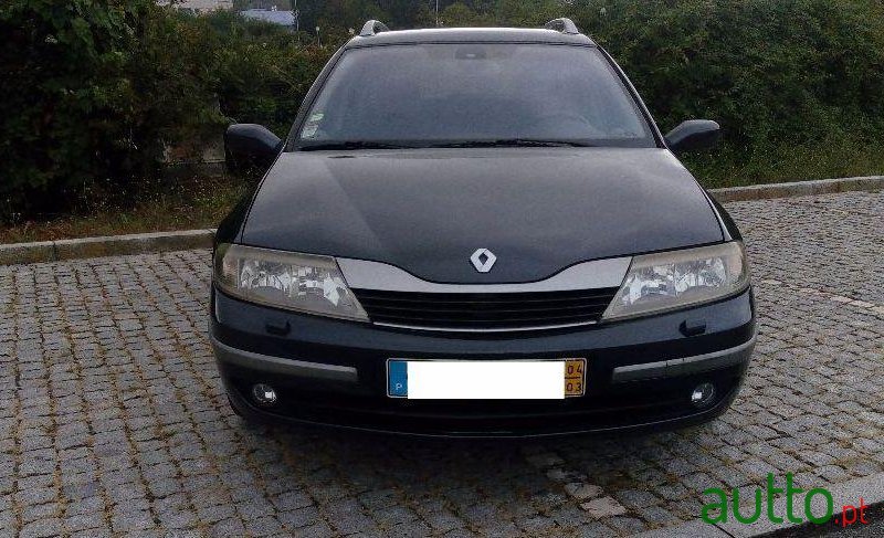 2004' Renault Laguna Break photo #2