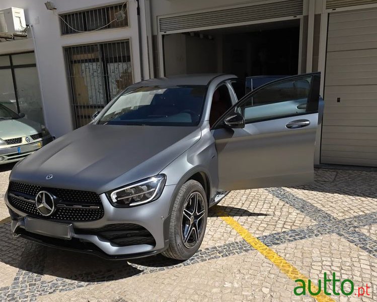 2020' Mercedes-Benz Classe Glc E Coupé 4Matic photo #3