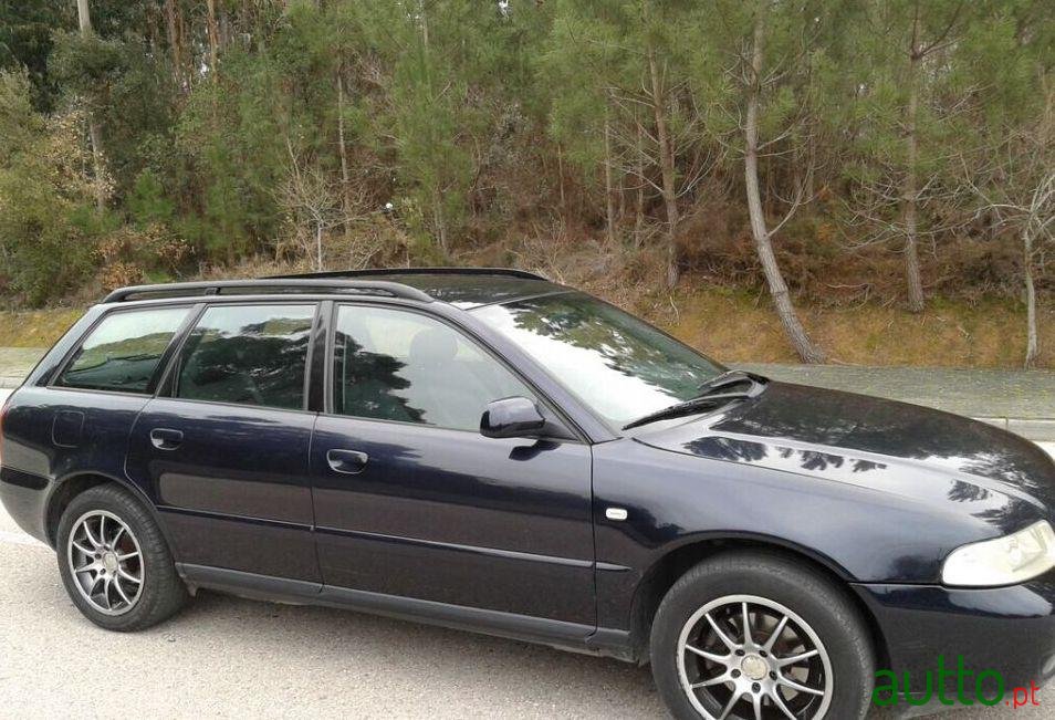 2000' Audi A4 Avant photo #1