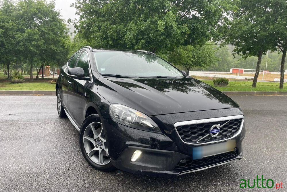 2016' Volvo V40 photo #1