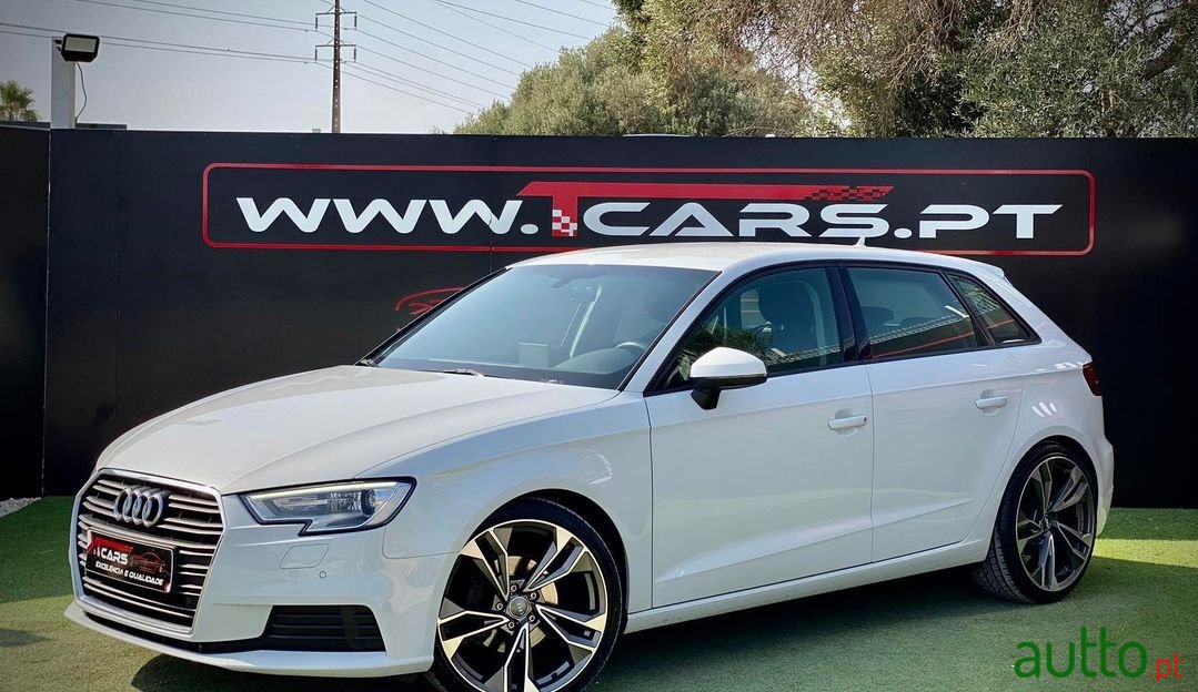 2017' Audi A3 Sportback photo #4