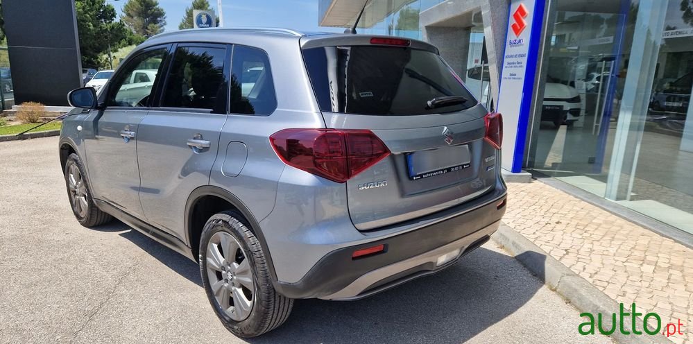 2023' Suzuki Vitara photo #3