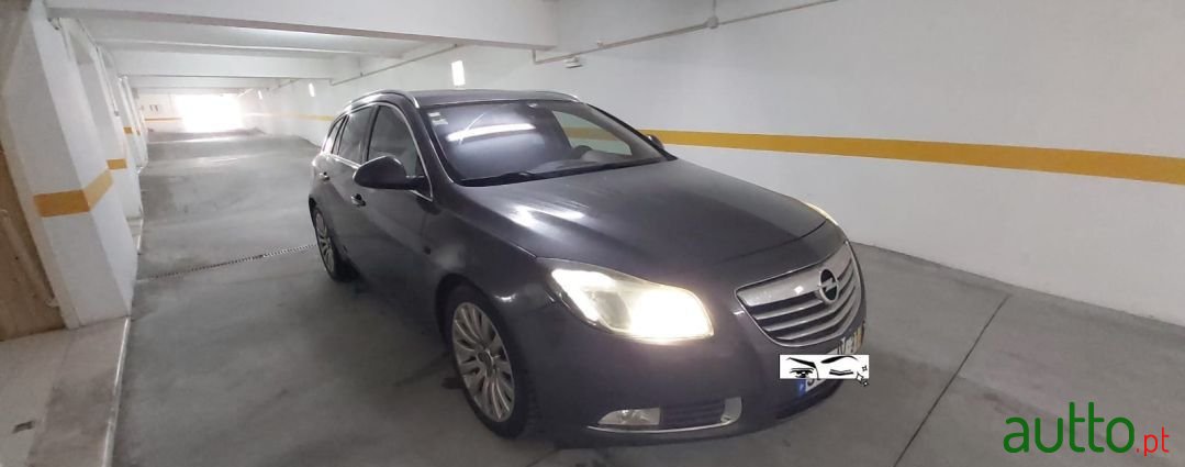 2010' Opel Insignia Sports Tourer photo #5