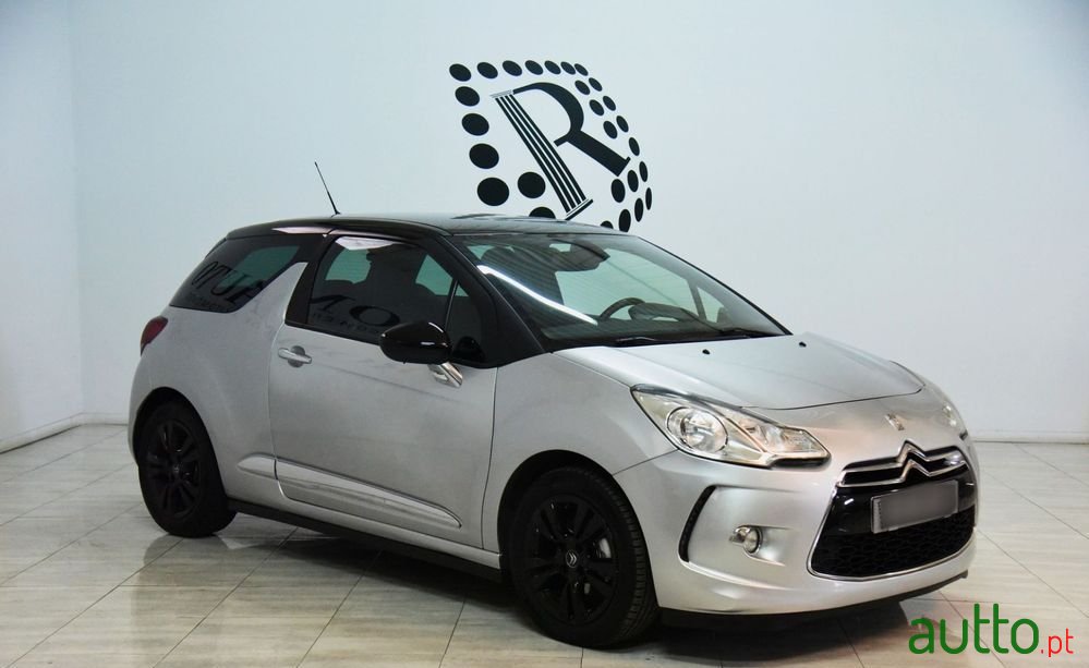 2012' Citroen DS3 1.6 E-Hdi So Chic photo #3