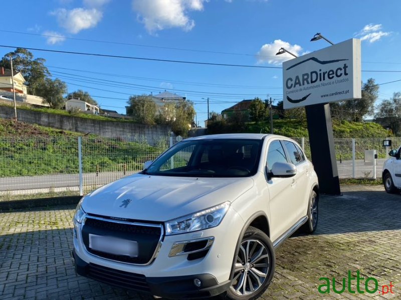 2015' Peugeot 4008 photo #1