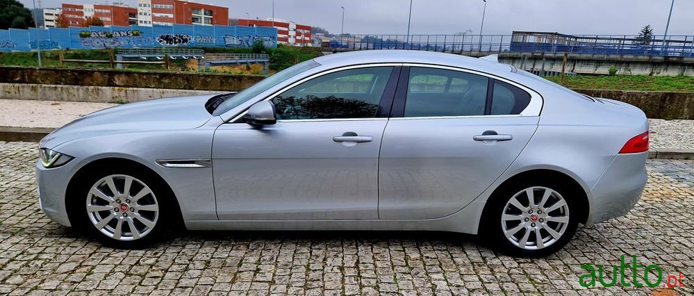 2017' Jaguar XE 2.0 D Prestige Aut. photo #2