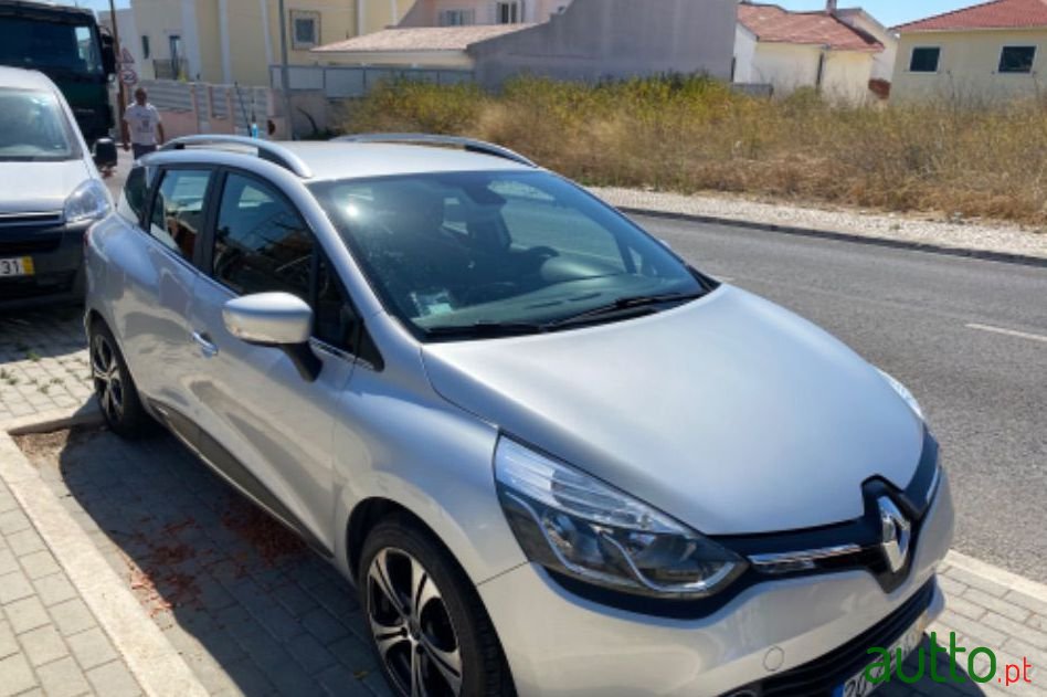 2015' Renault Clio photo #4