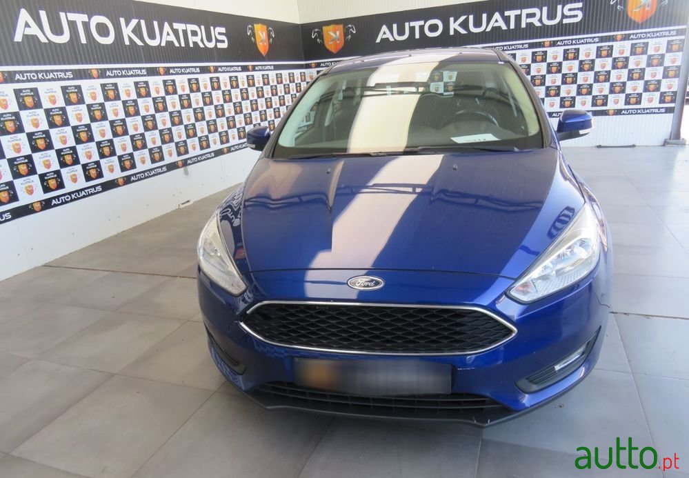 2017' Ford Focus Sw photo #3