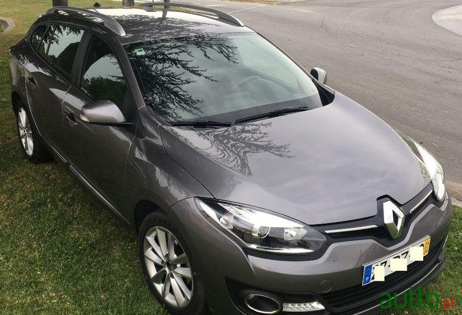 2014' Renault Megane photo #1