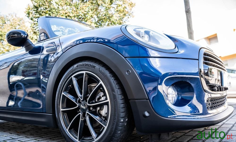 2016' MINI Cooper Sidewalk Special Edition photo #5