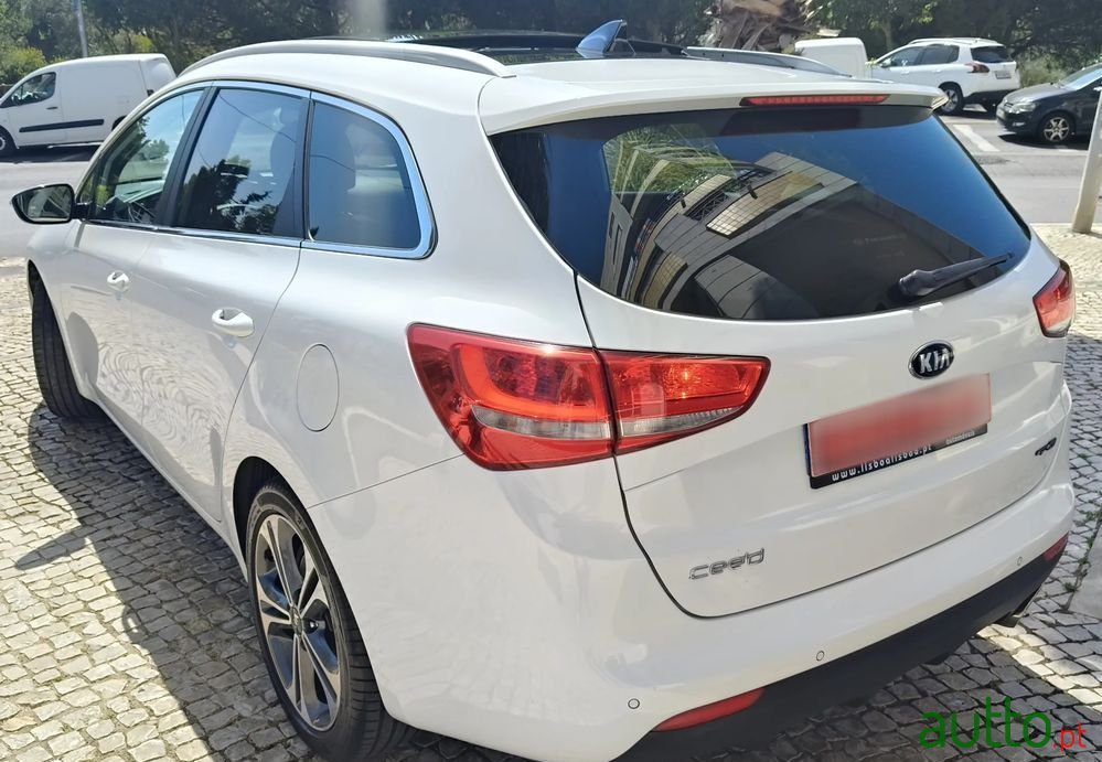 2017' Kia Ceed Sw photo #3