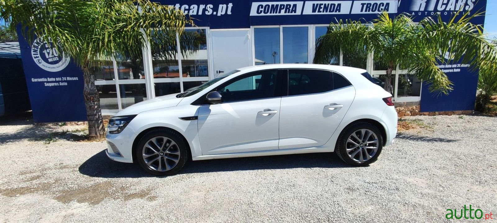 2017' Renault Megane photo #5