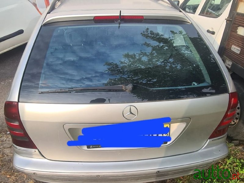 2001' Mercedes-Benz C 220 Cdi Avantgarde photo #3