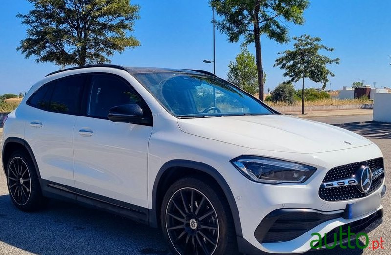 2020' Mercedes-Benz GLA 200 photo #4