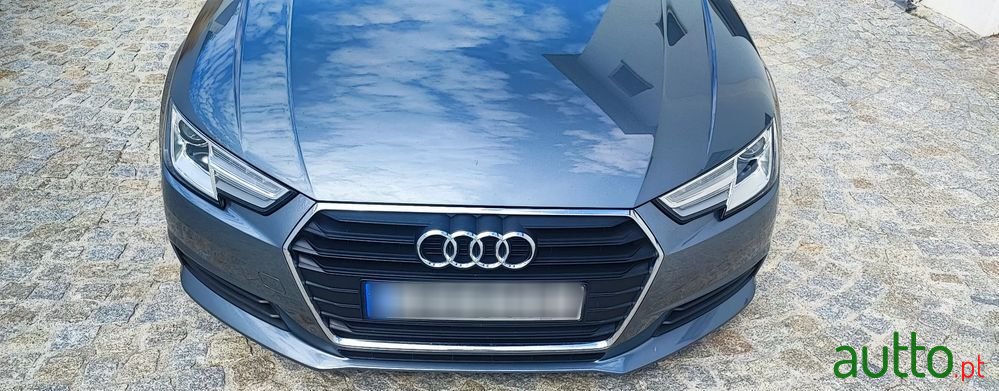 2019' Audi A4 Avant photo #5