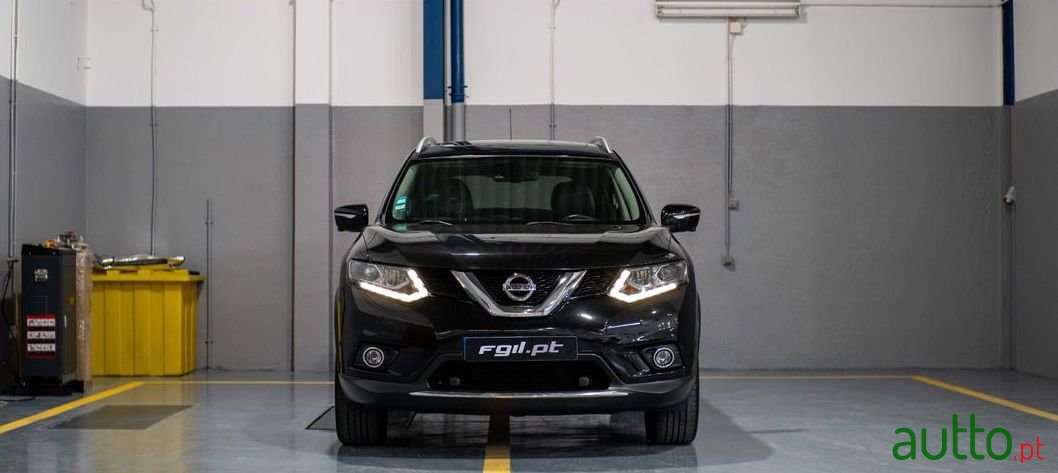 2015' Nissan X-Trail photo #1