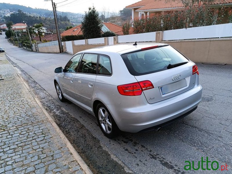 2011' Audi A3 Sportback photo #6